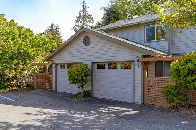 property at 2190 Drennan St