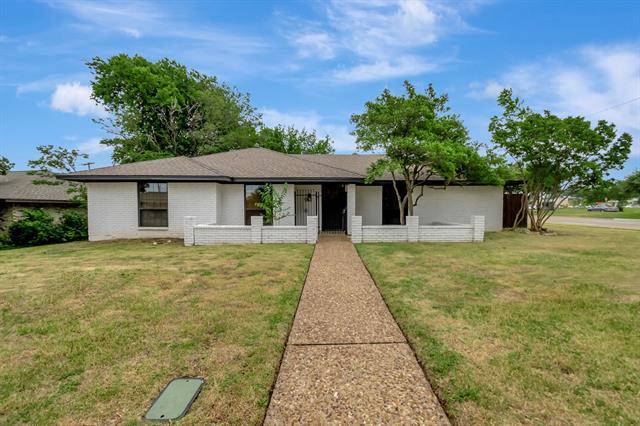 4750 Winesanker Way in Fort Worth, TX - Building Photo