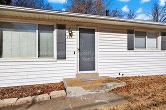 207 Anistasia Dr in St. Louis, MO - Building Photo - Building Photo