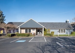 Greenbrier at Tanasbourne in Hillsboro, OR - Foto de edificio - Building Photo