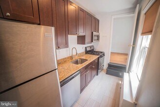 2008 Spruce St in Philadelphia, PA - Building Photo - Building Photo