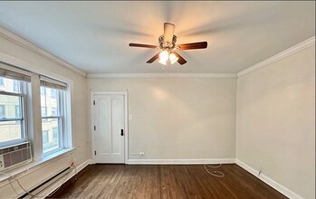 3825 N Greenview Ave, Unit 1E in Chicago, IL - Building Photo - Building Photo