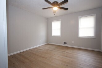 948 Waverly Ct in Norcross, GA - Building Photo - Building Photo