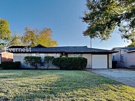 5242 Grace Point Ln in Houston, TX - Building Photo