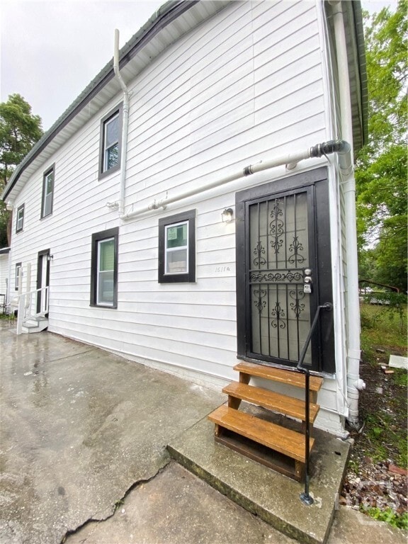 property at 1611 E Henry St