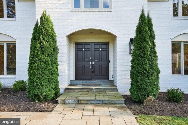 property at 1179 Ballantrae Ln