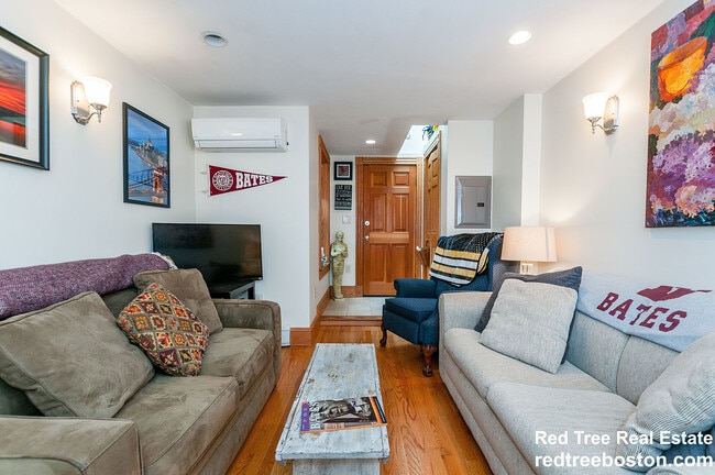 39 Charles St, Unit 4