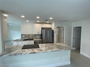 3502 SE 22nd Pl in Cape Coral, FL - Building Photo - Building Photo