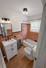 123 Jackson St, Unit 2 in Trenton, NJ - Building Photo - Building Photo