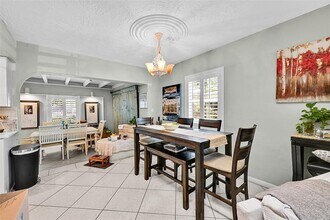1980 SW 28th Terrace in Fort Lauderdale, FL - Building Photo - Building Photo
