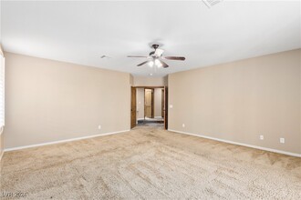 8461 Moondance Cellars Ct in Las Vegas, NV - Building Photo - Building Photo