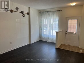 23 Catamaran Dr in Wasaga Beach, ON - Building Photo - Building Photo