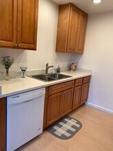 2053 Town and Country Ln, Unit 2 in Santa Clara, CA - Foto de edificio - Building Photo