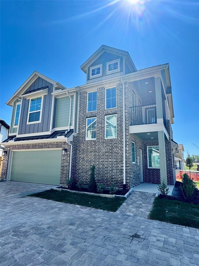 1210 Shaded Rock Dr in Missouri City, TX - Building Photo - Building Photo