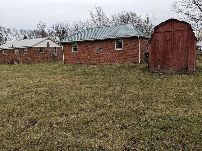 1109 S Pittenger Rd in Selma, IN - Building Photo - Building Photo