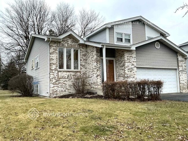 property at 800 E Belmont Ave