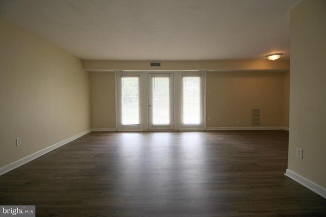 12709 Gordon Blvd in Woodbridge, VA - Building Photo - Building Photo