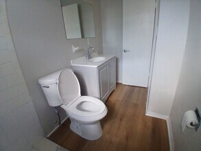 8607 N 10th St in Tampa, FL - Building Photo - Building Photo