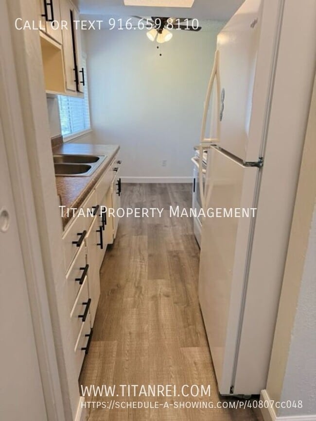 770 Carro Dr in Sacramento, CA - Building Photo - Building Photo