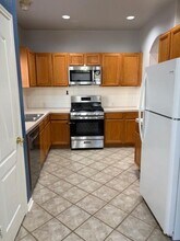 1813 Parralena Ln in Austin, TX - Building Photo - Building Photo