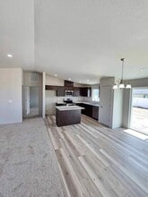 722 E Cascade St in Othello, WA - Building Photo - Building Photo