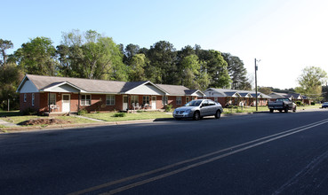 Woodall Heights Apartments in Smithfield, NC - Building Photo - Building Photo