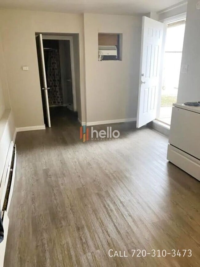 property at 1431 E Evans Ave