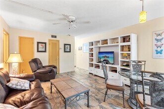 3225 NE 16th St, Unit 20A in Pompano Beach, FL - Building Photo - Building Photo