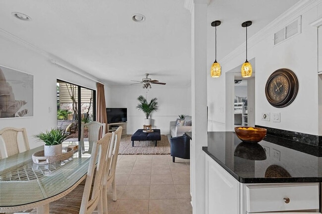 125 Sunset Bay, Unit ID1447108P in Miramar Beach, FL - Building Photo - Building Photo