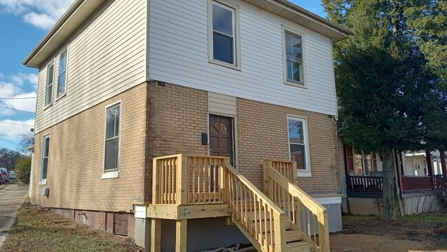 property at 620 Berryman Ave