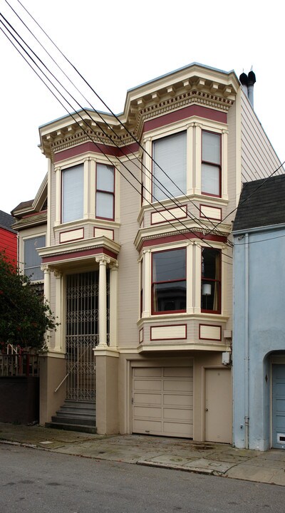 239-241 Randall St in San Francisco, CA - Building Photo