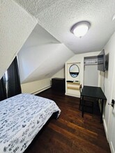 62 Doyle Ave in Providence, RI - Foto de edificio - Building Photo