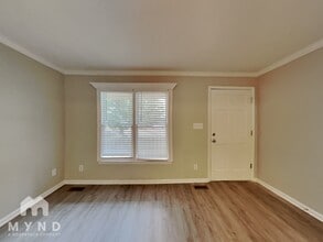 202 Valley Ct in Selma, NC - Building Photo - Building Photo