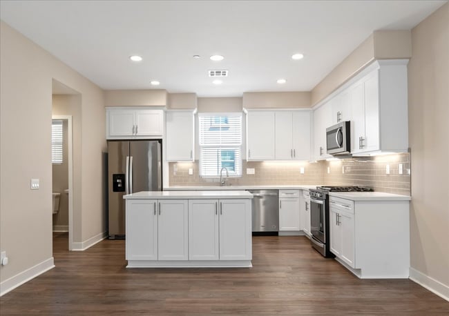 4358 St Cloud Way in Oceanside, CA - Building Photo - Building Photo