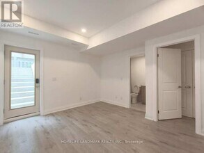 12 Persica St in Richmond Hill, ON - Building Photo - Building Photo