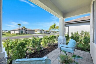 13842 Hunter Oak Dr in Ft. Myers, FL - Building Photo - Building Photo