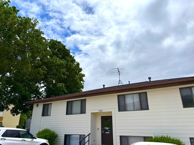 property at 924 Boston Way