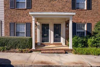 The Townes at Bishops Park in Raleigh, NC - Building Photo - Building Photo