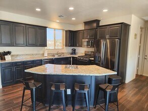 56920 Hidden Gold Ct in Yucca Valley, CA - Building Photo - Building Photo