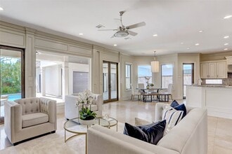 3749 Olympia Dr in Houston, TX - Building Photo - Building Photo