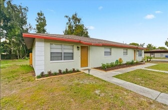 5646 59th Way N in St. Petersburg, FL - Building Photo - Building Photo