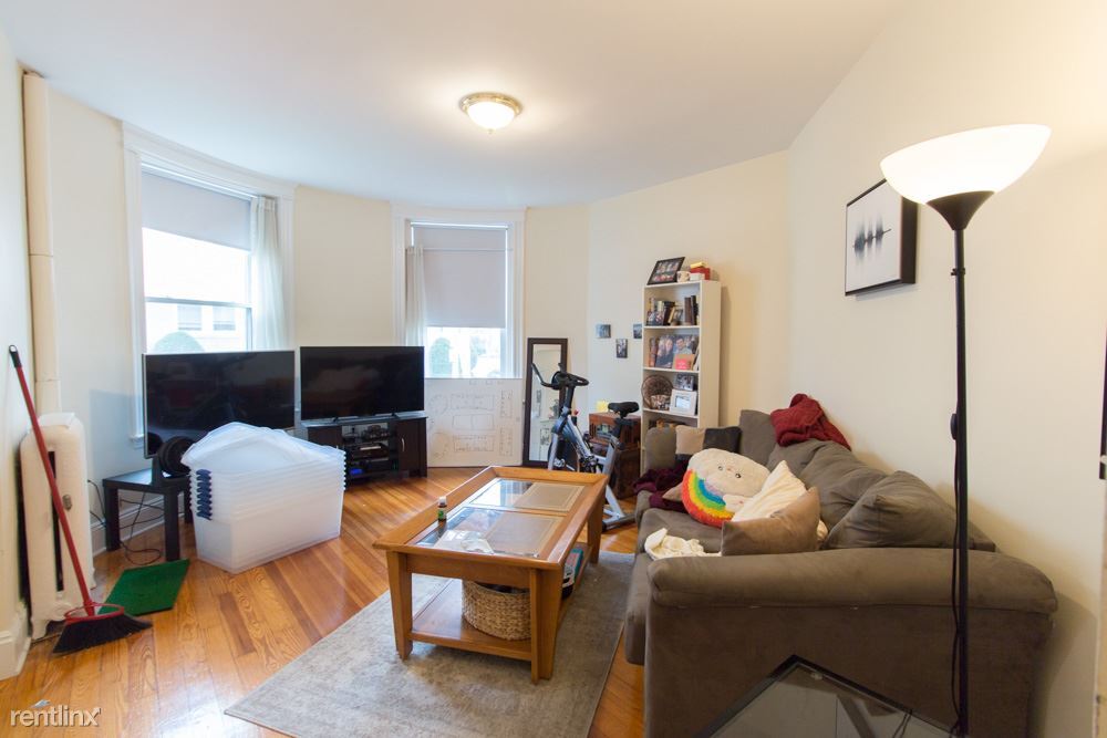 94 Corey Rd in Boston, MA - Building Photo