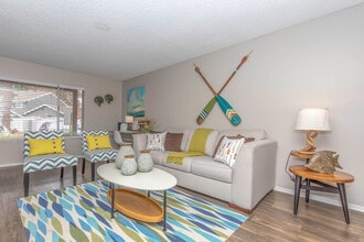 The Dylan in Oceanside, CA - Building Photo - Building Photo
