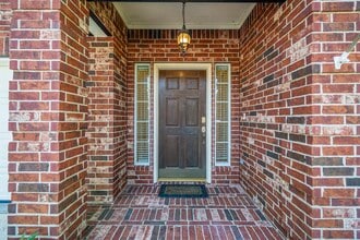 15 Heron Hollow Ct in Spring, TX - Foto de edificio - Building Photo