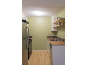 2616 Harriet Ave in Minneapolis, MN - Building Photo - Building Photo