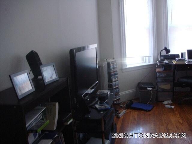 10 Lothian Rd, Unit 12 in Boston, MA - Building Photo - Building Photo