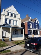 1035 Chislett St, Unit 2 in Pittsburgh, PA - Foto de edificio - Building Photo
