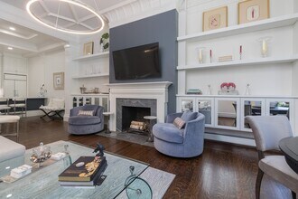 226 Commonwealth Ave, Unit 1 in Boston, MA - Building Photo - Building Photo