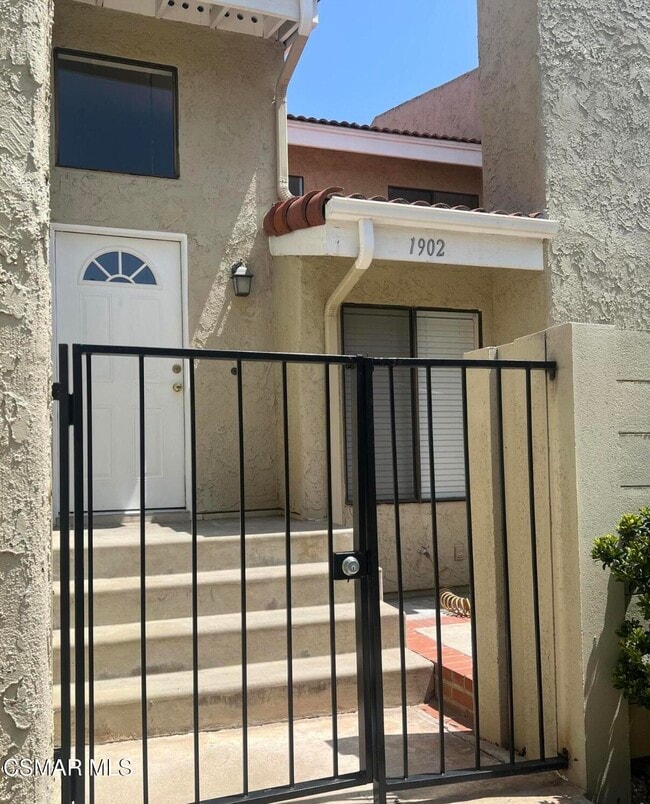 property at 1902 Stow St
