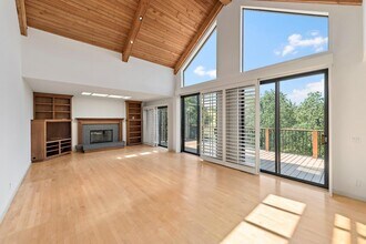 5 Franciscan Ridge in Portola Valley, CA - Building Photo - Building Photo